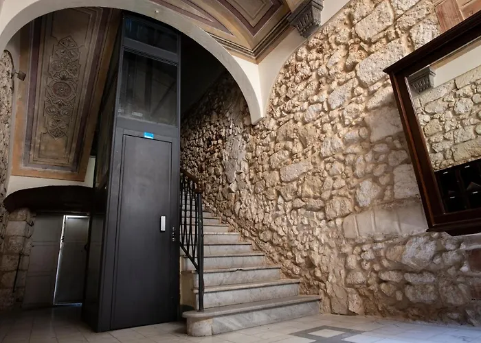 Corner Cavour Apartment