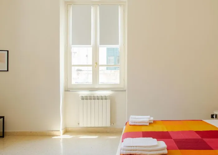 Corner Cavour Apartment