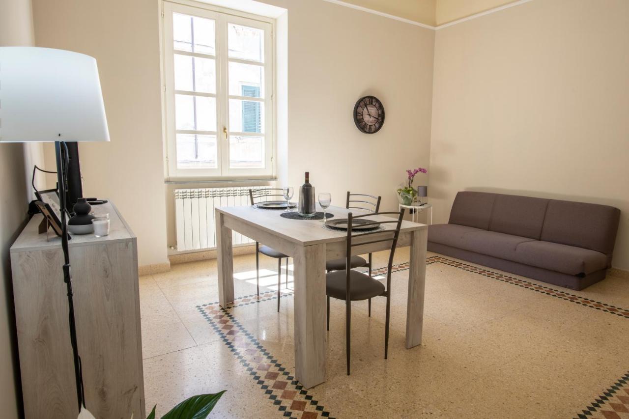 Corner Cavour Apartment *