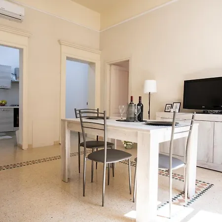 Corner Cavour Apartment Sassari Exterior photo