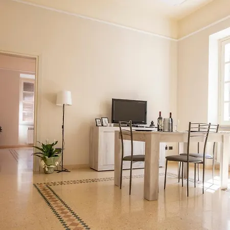 Corner Cavour Apartment Sassari Exterior photo